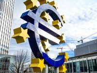 Euro Bölgesi’nde enflasyon geriledi