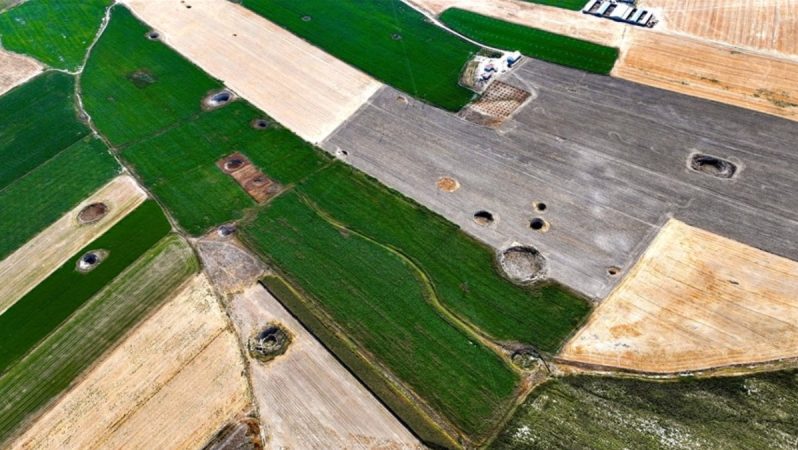 Konya Ovası’nda 24 obruk tek fotoğraf karesine sığdı