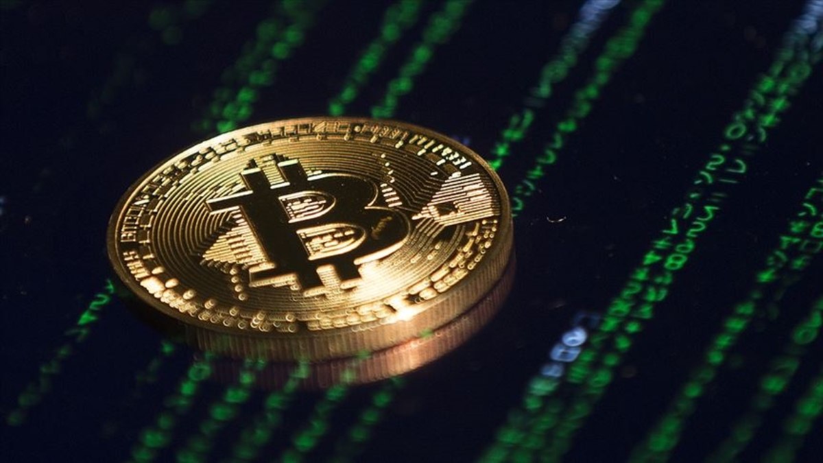 Bitcoin tekrar 100 doların üzerinde