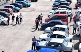 Malatya’daki Oto Pazarı durgun: Hem satıcı hem alıcı beklemede