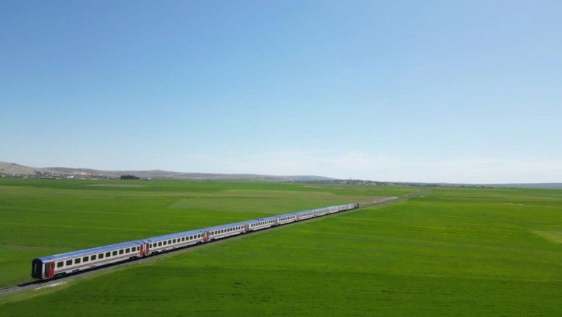 Abdulkadir Uraloğlu: Turistik Karaelmas Ekspresi, yarın ilk seferine çıkacak