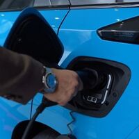 “Elektrikli araç şarj istasyonu sayısı 11 bin 500’e yükseldi”