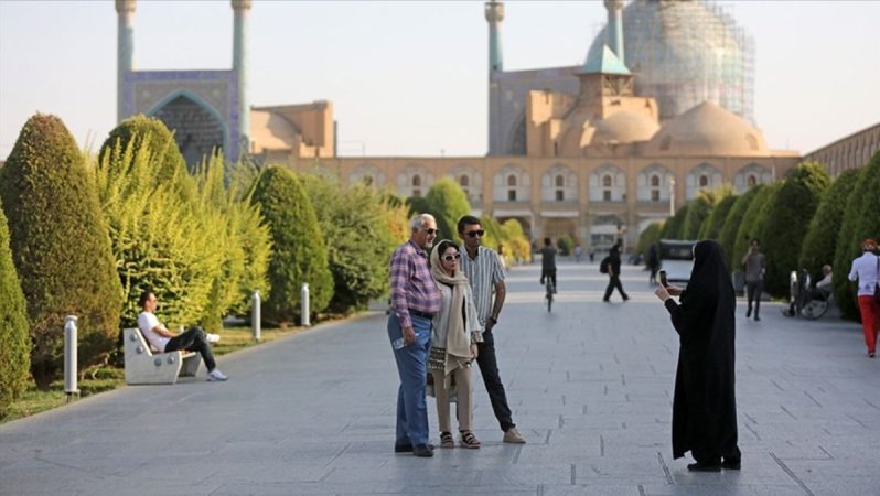 Rusya, İran ve İsrail’e tur satışlarını durdurdu